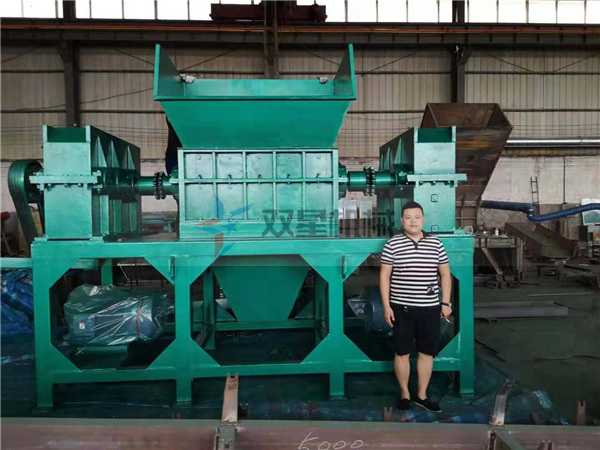 金屬撕碎機可以用來干什么？金屬撕碎機零部件都有哪些？